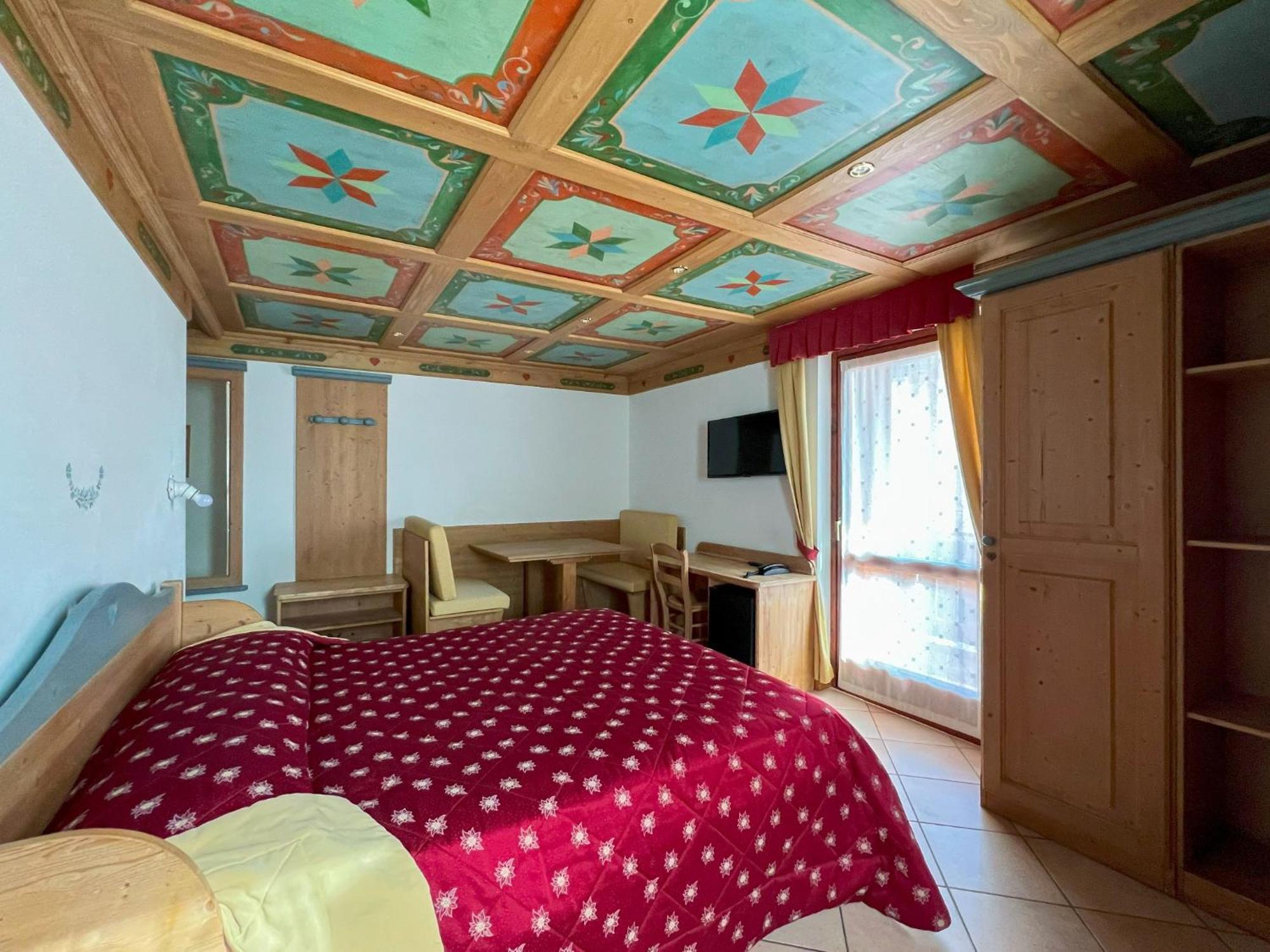 Hotel Residence Dahu Пасо дел Тонале Екстериор снимка