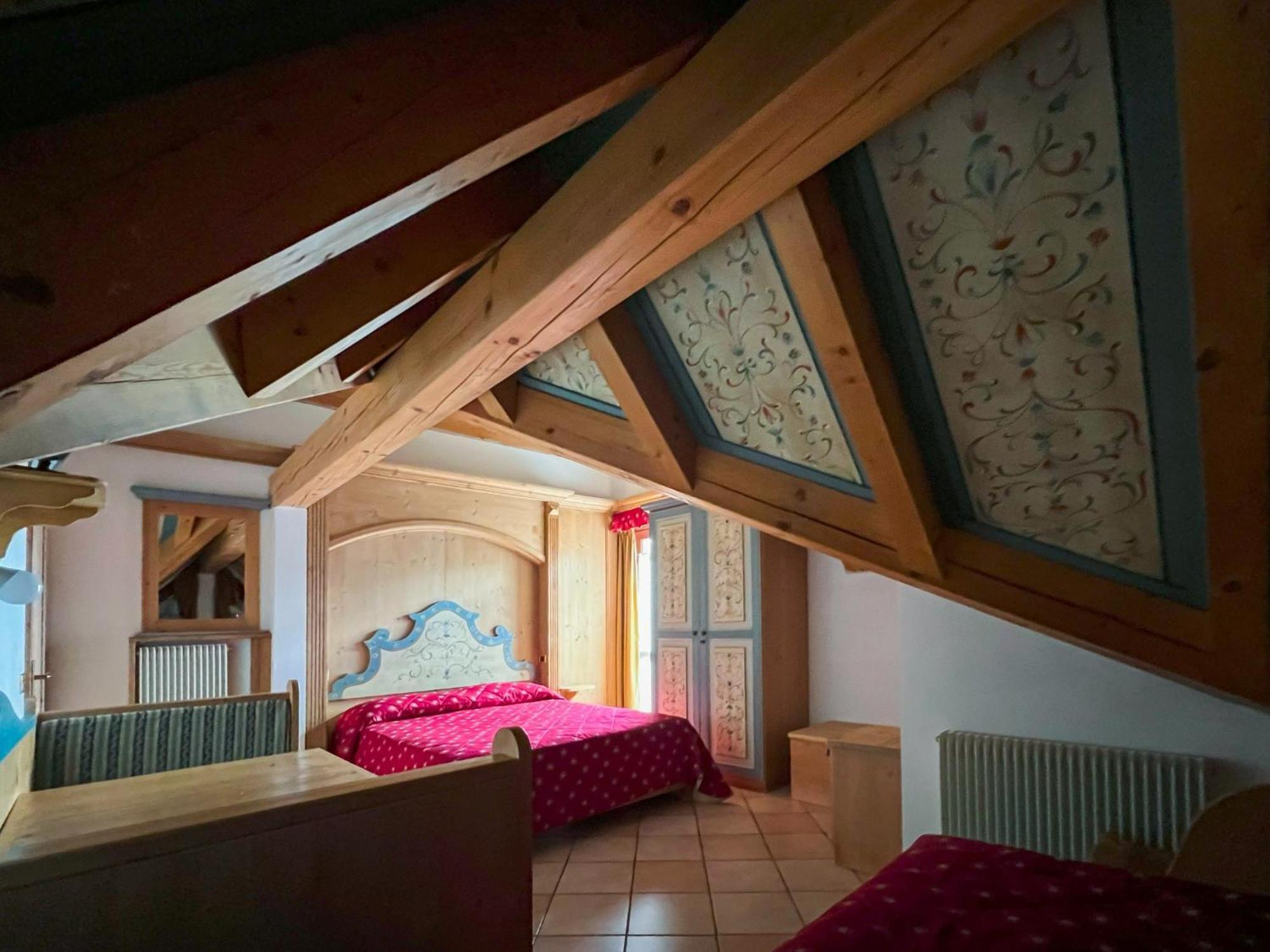 Hotel Residence Dahu Пасо дел Тонале Екстериор снимка