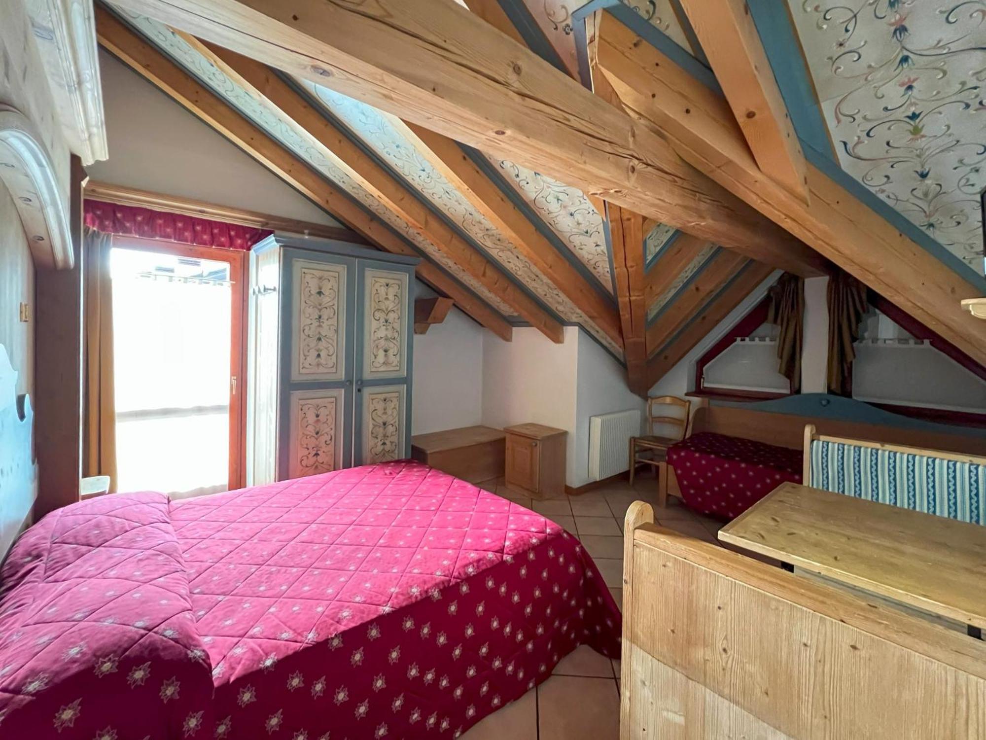 Hotel Residence Dahu Пасо дел Тонале Екстериор снимка